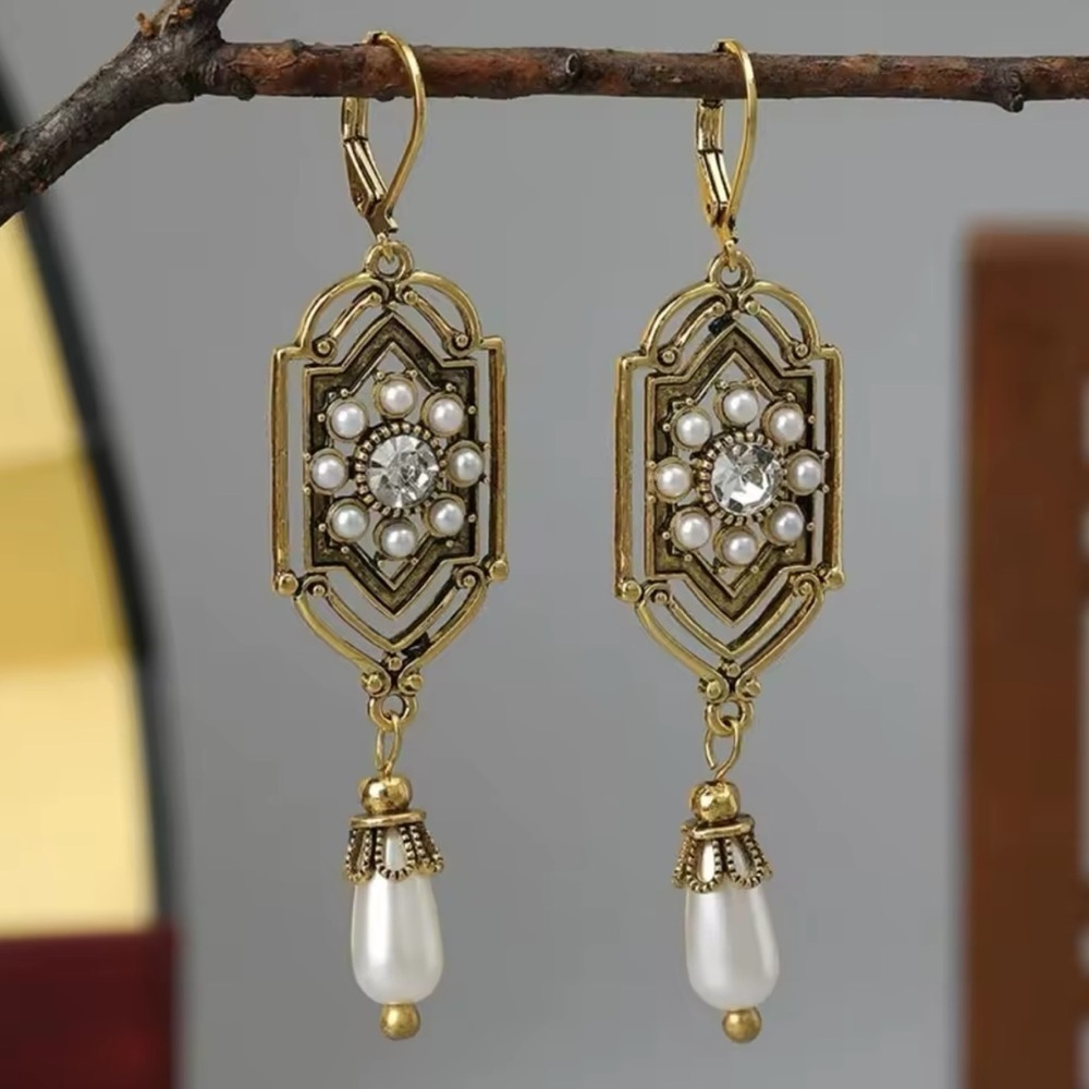 Vintage Marquis Pearl Bronze Brushed Earrings